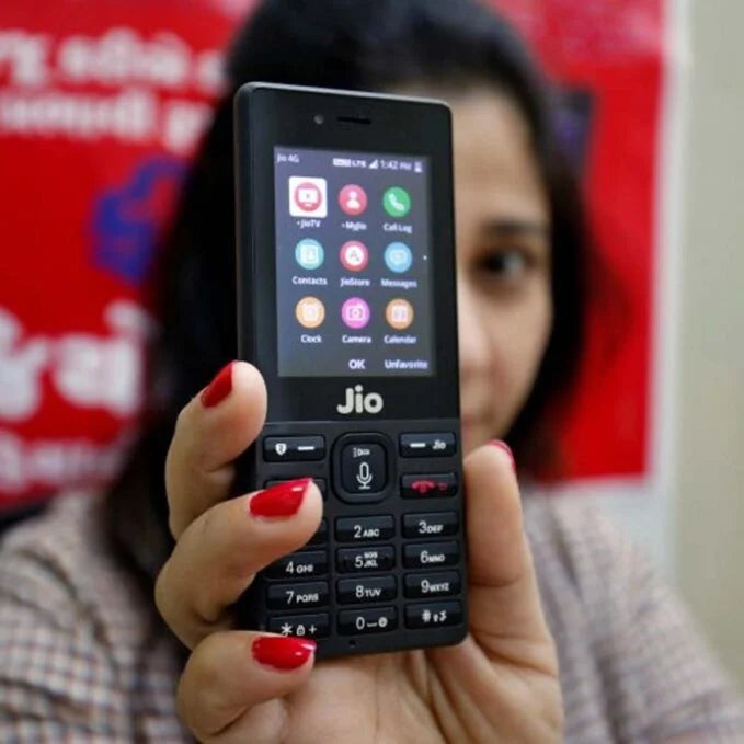 Jio F220 4G Keypad Mobile Phone | 2.4-Inch Display | 2000mAh Battery | KaiOS | VoLTE Support